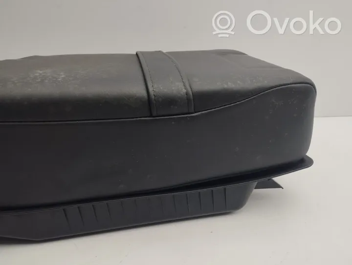 Lexus GS 300 350 430 450H Rear seat armrest 7286330090