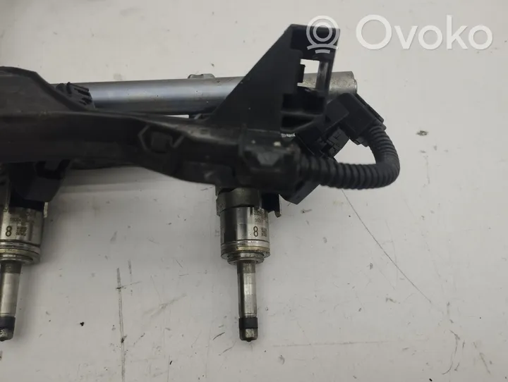 Toyota RAV 4 (XA50) Sprauslu komplekts 8212633050B