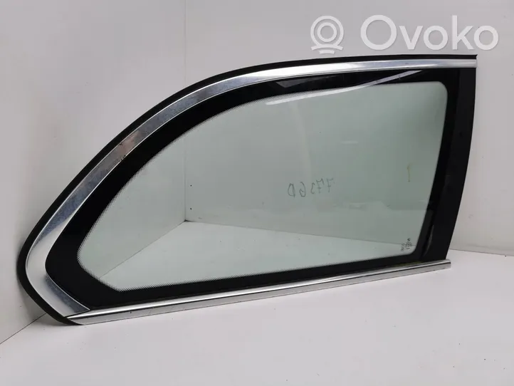 BMW 5 E60 E61 Fenêtre latérale avant / vitre triangulaire 