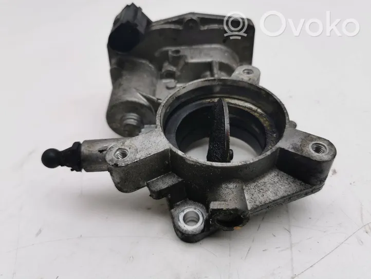 Opel Zafira C Throttle valve 55564164