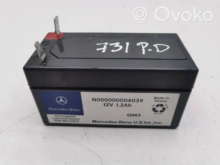 Mercedes-Benz CLS C218 X218 Battery N000000004039