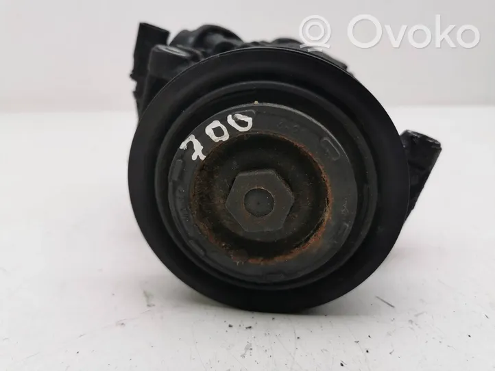 Audi A7 S7 4G Ilmastointilaitteen kompressorin pumppu (A/C) 793870