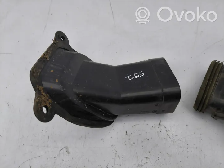 Opel Zafira C Parte del condotto di aspirazione dell'aria 13346074