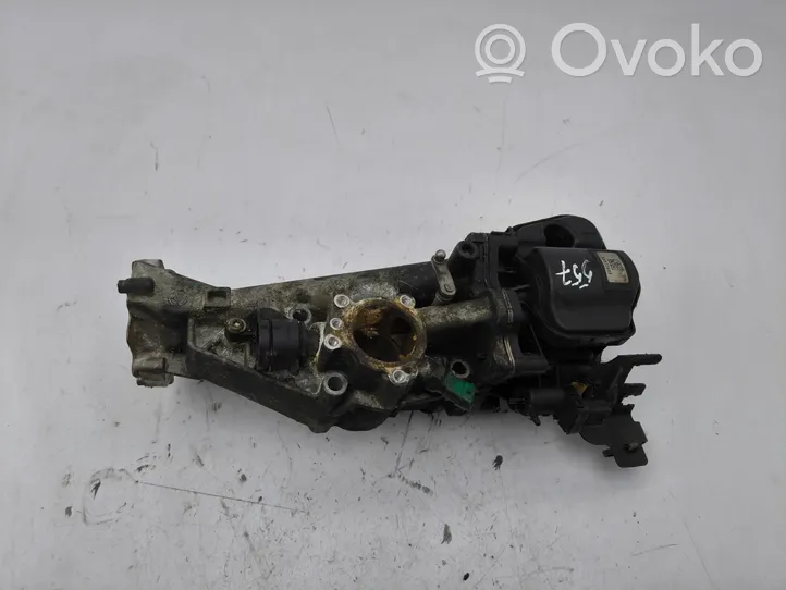 Opel Zafira C EGR valve cooler 55577443