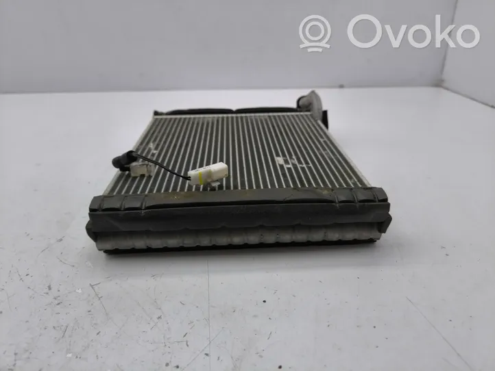 Toyota RAV 4 (XA30) Air conditioning (A/C) radiator (interior) 