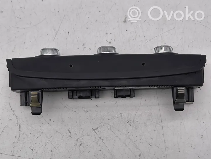 Audi Q2 - Panel klimatyzacji 83A820047G