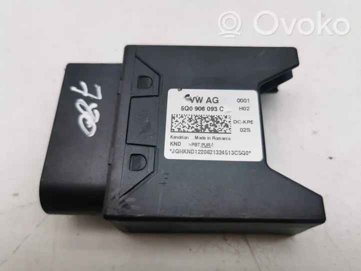 Audi Q2 - Fuel injection pump control unit/module 5Q0906093C