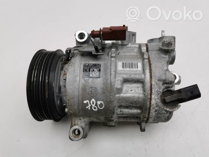 Audi Q2 - Ilmastointilaitteen kompressorin pumppu (A/C) 3Q0816803D