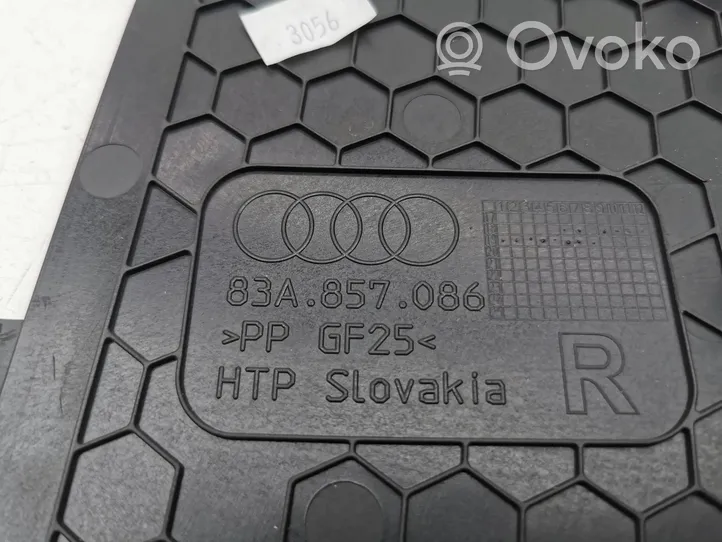 Audi Q3 F3 Kojelaudan sivupäätyverhoilu 83A857086