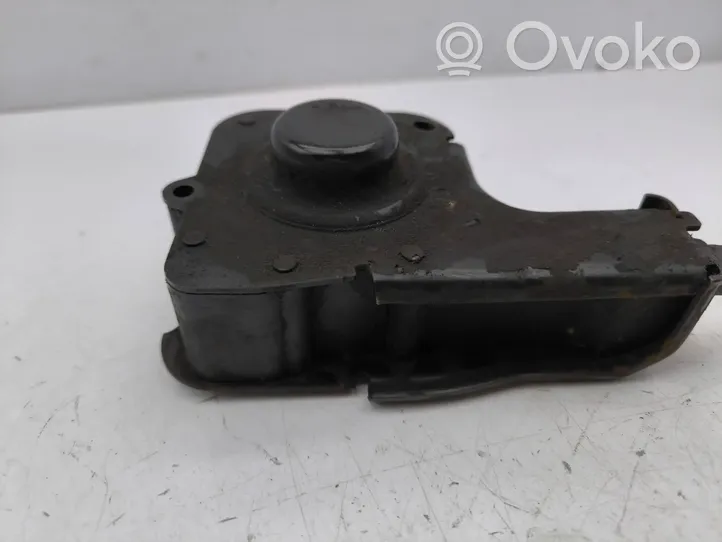 Mercedes-Benz Vito Viano W639 Spare wheel mounting bracket 