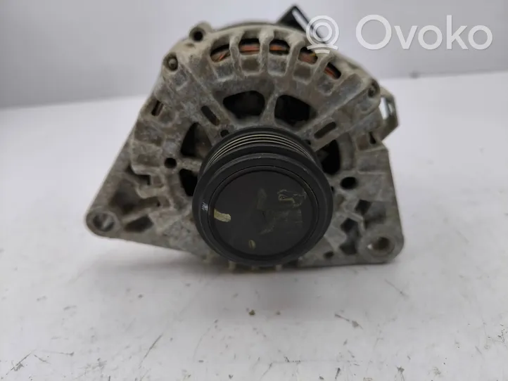 Hyundai i30 Alternator 373002A850