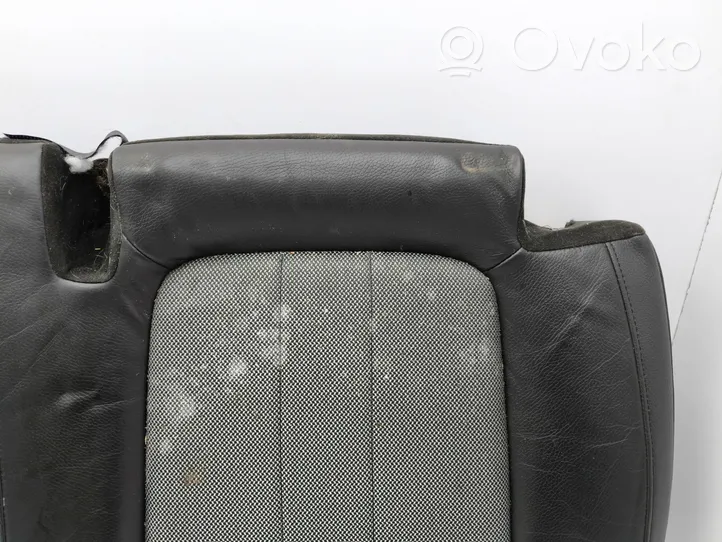 Opel Antara Rear seat 