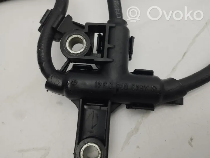 Mercedes-Benz ML W164 Linea/tubo flessibile di ritorno del carburante A6420780341