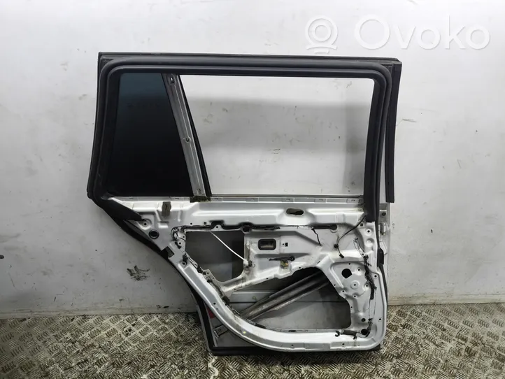 BMW 5 E39 Rear door 