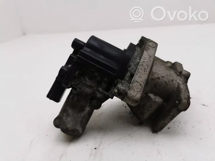 Hyundai i40 EGR valve 284102A850