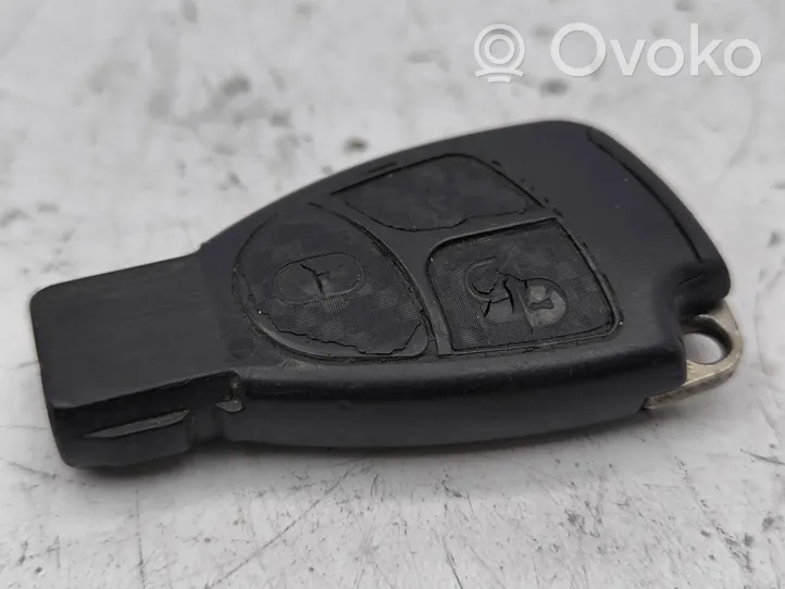 Mercedes-Benz Vito Viano W639 Ключ / карточка зажигания 
