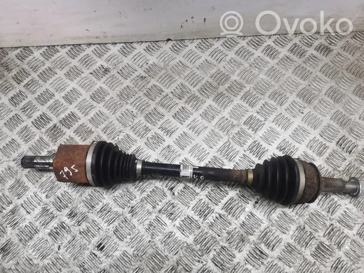 Nissan Qashqai Etuvetoakseli 556118154544