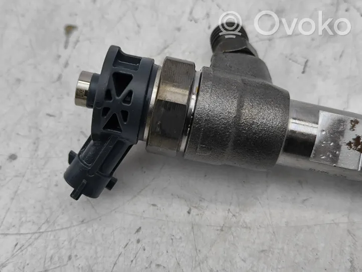 Nissan Qashqai Injecteur de carburant H8201636333