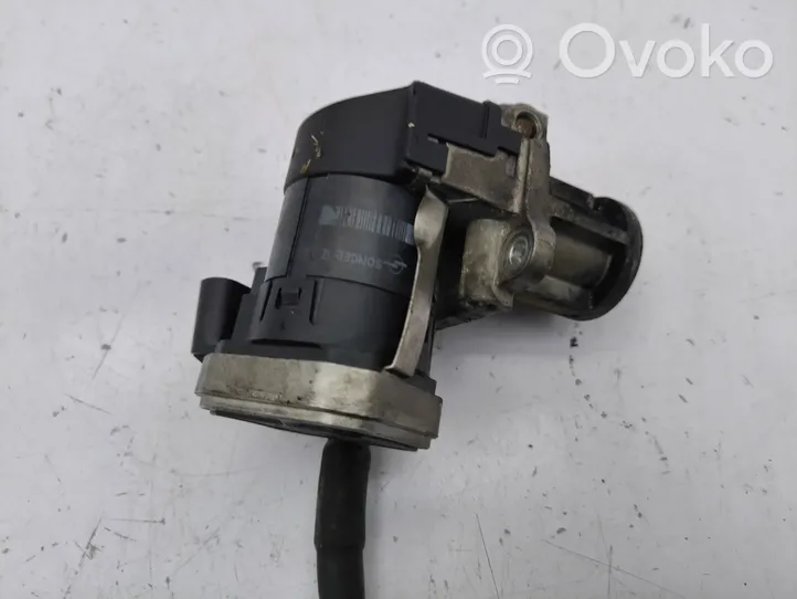 Mercedes-Benz ML W164 EGR valve 00005320C5