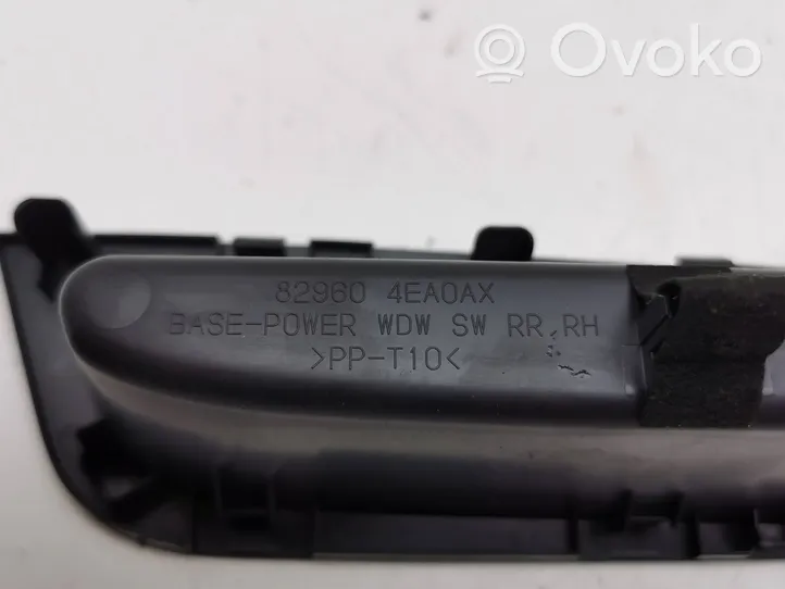 Nissan Qashqai Elektrinių langų jungtukas 829604EA0AX