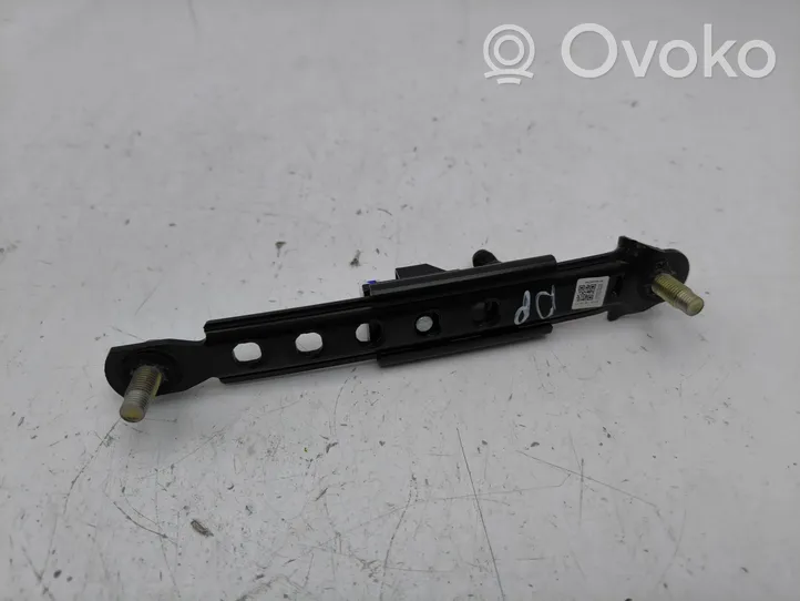 Nissan Qashqai Rail de réglage hauteur de ceinture de sécurité 308205999AC