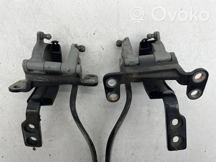 Volkswagen Touareg I Kit de charnières de porte 7L6827301C