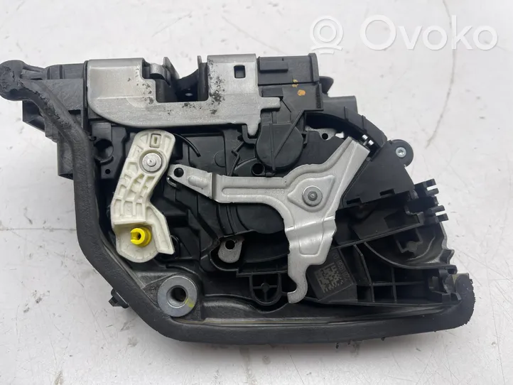 BMW i3 Zamek drzwi przednich 7281936