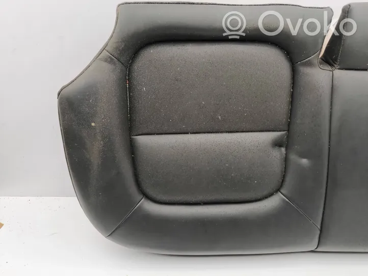 Volvo V70 Rear seat 