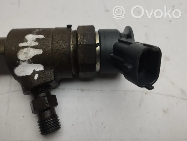 Citroen C4 II Picasso Injecteur de carburant 870692