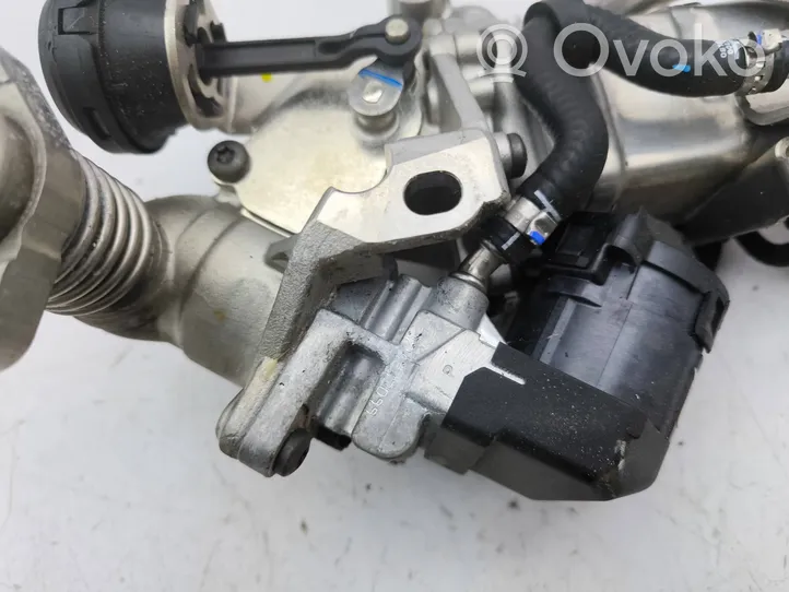 BMW 5 F10 F11 EGR aušintuvas 7822350