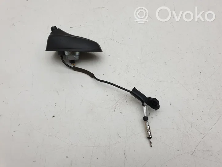 Hyundai i40 Radion antenni 