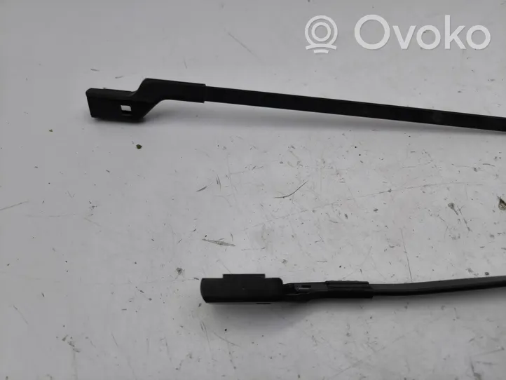 Citroen C4 II Picasso Ramię wycieraczki szyby przedniej / czołowej 9676367780