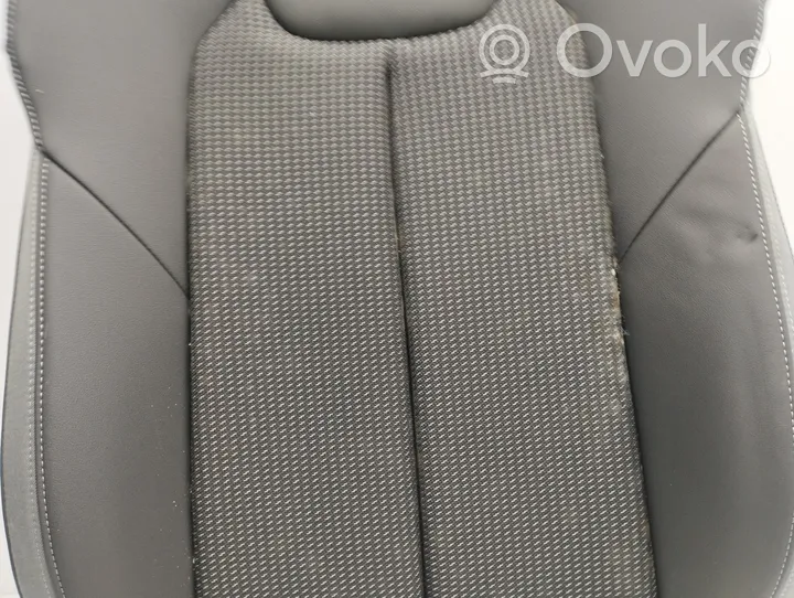 Audi A1 Priekinė keleivio sėdynė 