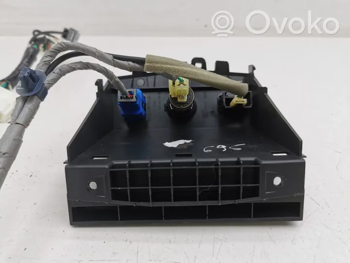 Honda CR-V Connecteur/prise USB 83410T0AK210M1