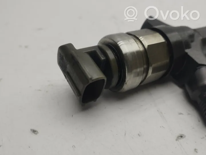 Toyota Corolla E120 E130 Injecteur de carburant 236700G010