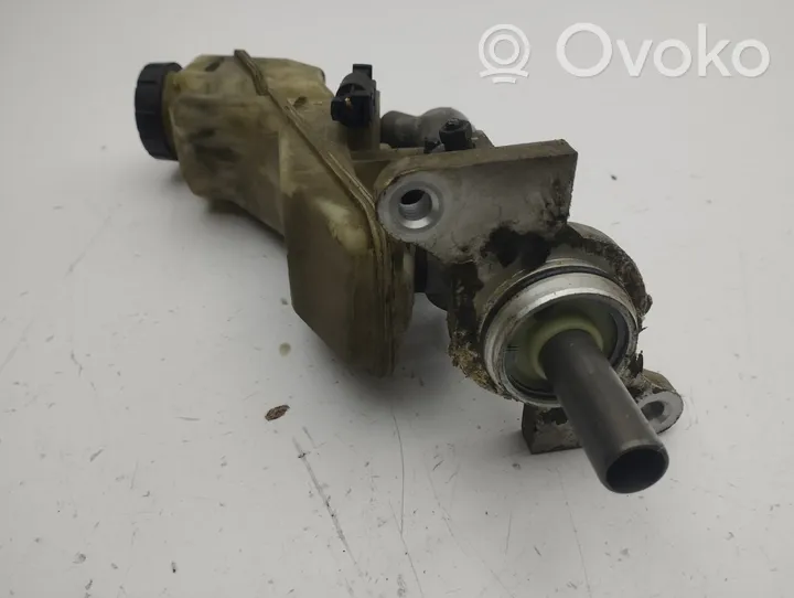 Toyota Corolla E120 E130 Główny cylinder hamulca 744712514