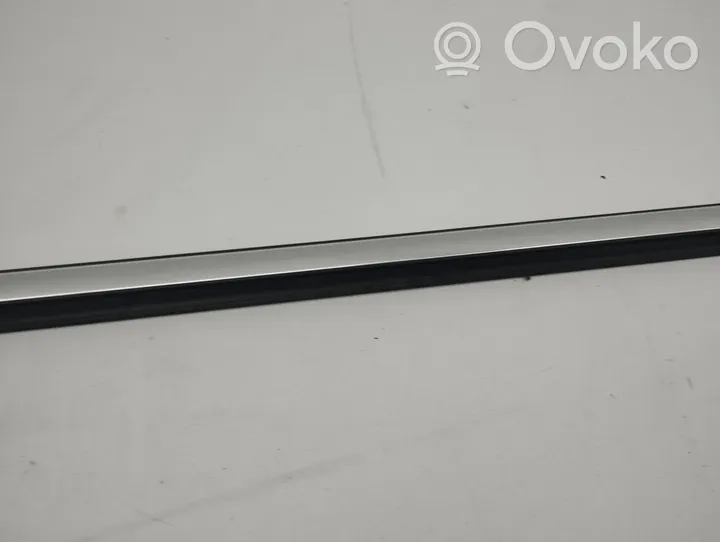 Audi A5 Rivestimento modanatura del vetro della portiera anteriore 8W88632832ZZ