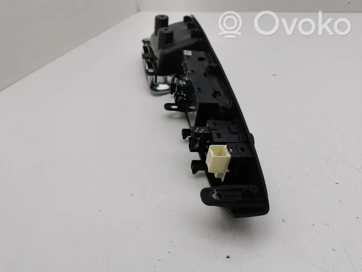 Opel Antara Electric window control switch 