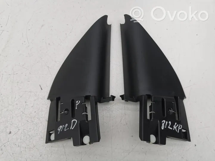 Volkswagen T-Roc Moulures des vitres de la porte avant 2GA837994