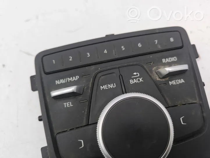 Audi A5 Console centrale, commande de multimédia l'unité principale 8W0919614N