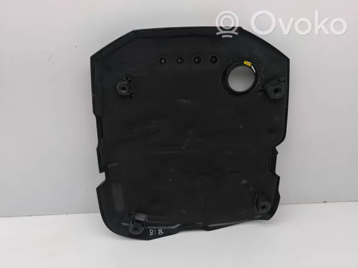 Audi A5 Couvercle cache moteur 04L103925P