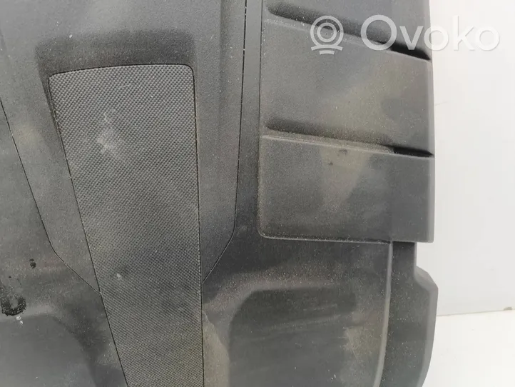 Audi A5 Variklio dangtis (apdaila) 04L103925P