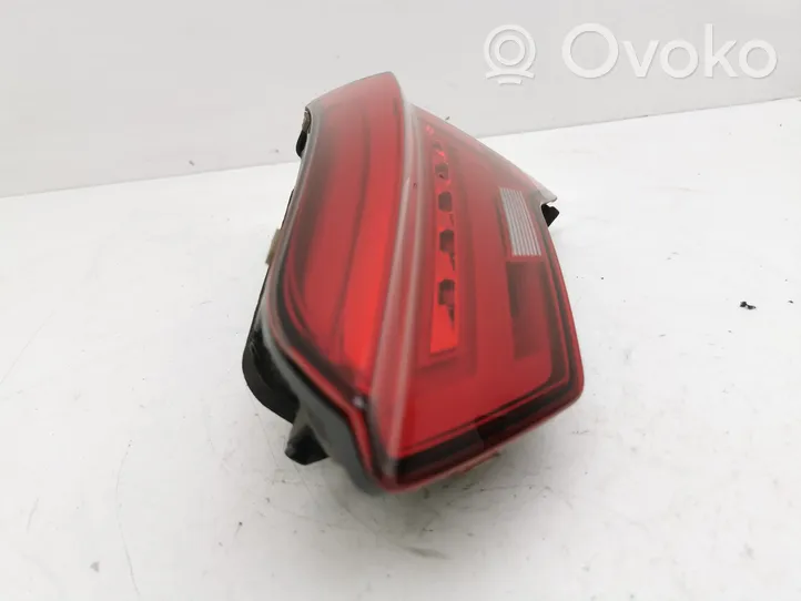 Volkswagen T-Roc Luci posteriori del portellone del bagagliaio 2GA945094A