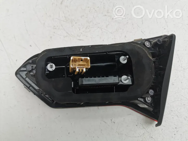 Volkswagen T-Roc Luci posteriori del portellone del bagagliaio 2GA945093A