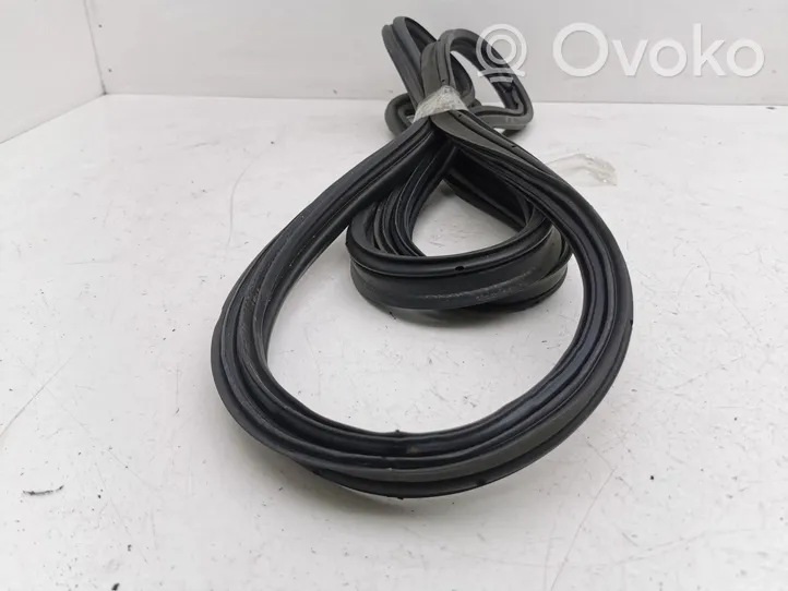 Honda HR-V Trunk rubber seal (body) 