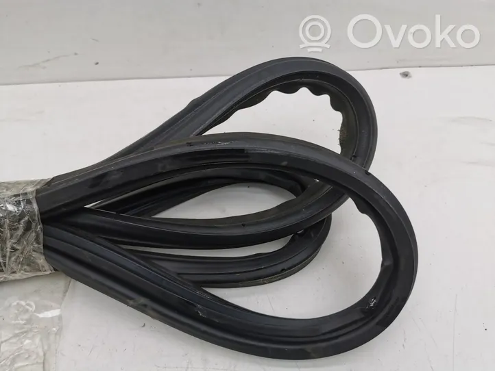 Honda HR-V Trunk rubber seal (body) 