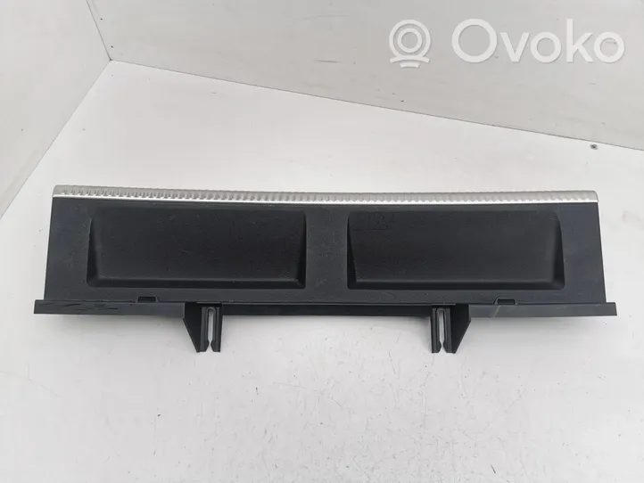 Audi A5 Protection de seuil de coffre 8W8864483C