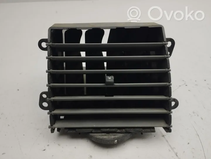 Chrysler Town & Country V Garniture, panneau de grille d'aération latérale 70784BD5