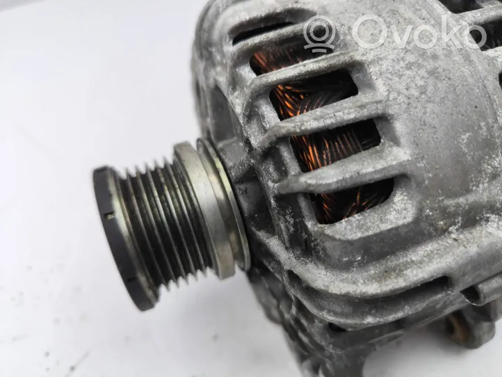 Audi A5 Ģenerators 04L903024