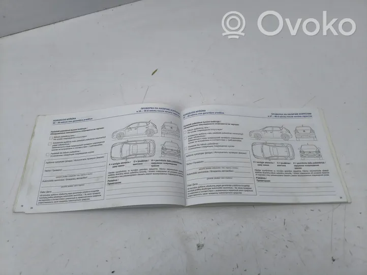 Hyundai i40 Owners service history hand book 